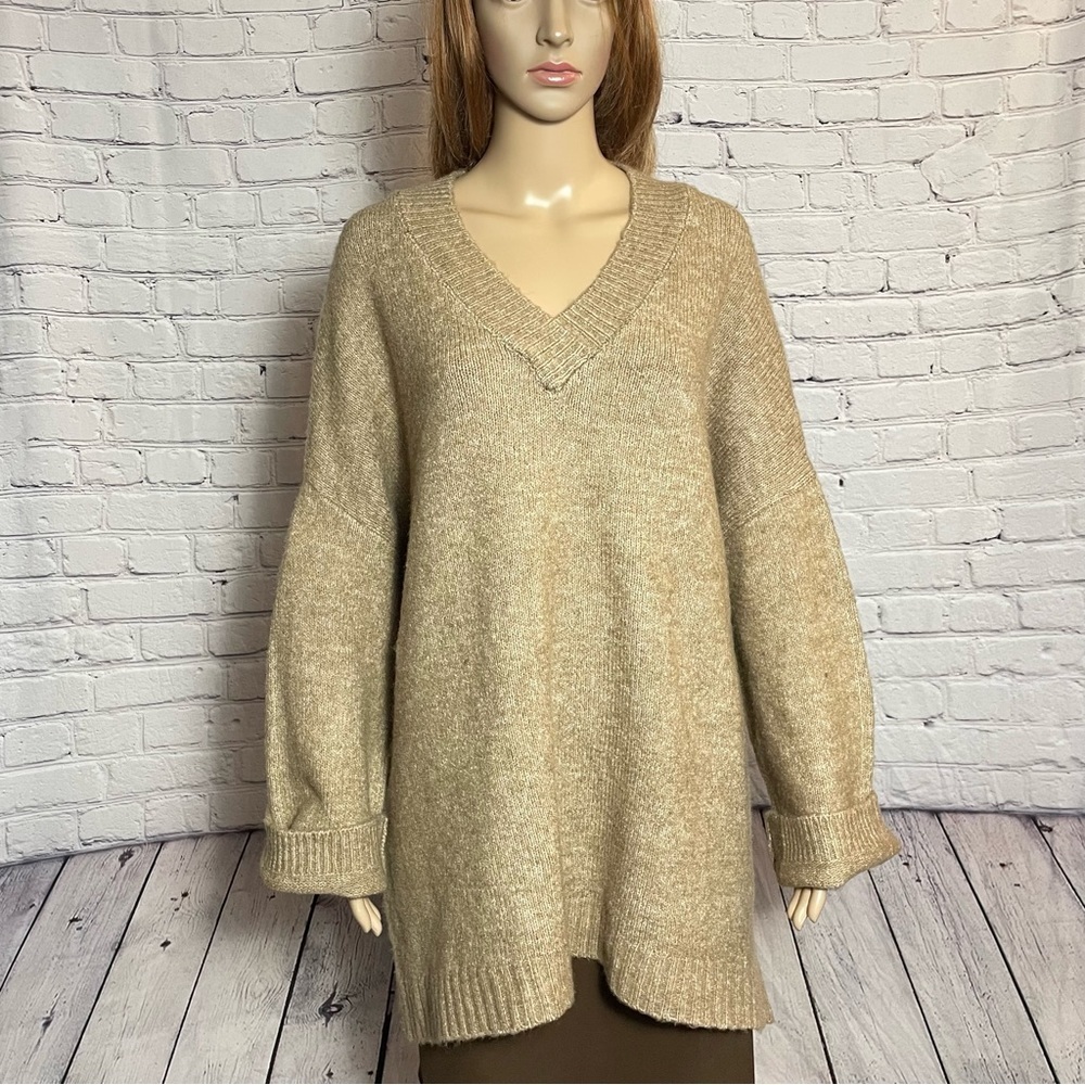 New Pull & Bear Brown V-Neck Drop Shoulder Sweater Size M